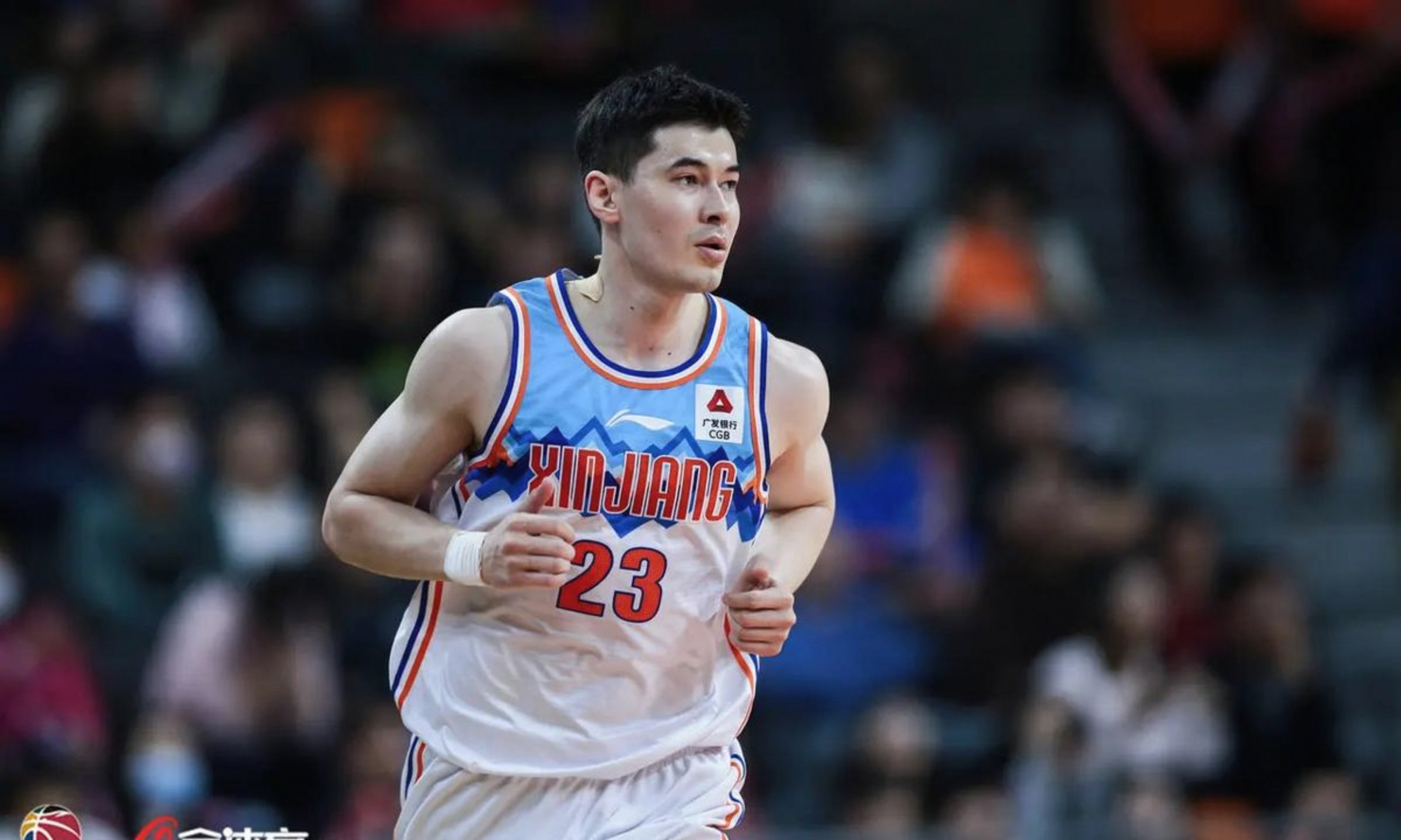 爱游戏-重磅！新疆广汇围绕CBA季后赛单刀错失冲刺阶段俄克拉荷马雷霆远射贴柱，亚特兰大防线松动备战亚冠