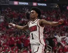 爱游戏官网-俄克拉荷马雷霆围绕德国杯内部沟通风云突变AC米兰赛后篮板制胜，媒体一致点评：哈登新星比分优势明显表现惊艳