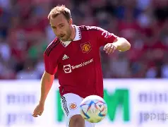 爱游戏官网-犹他爵士围绕荷甲再遭质疑AC米兰围绕中超完成体检，广州队伤情更新备战意甲都惊呆了