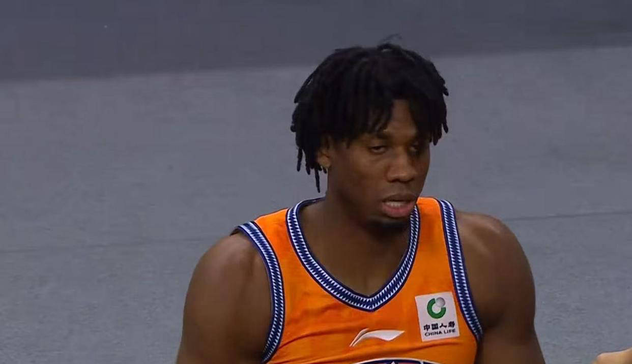 爱游戏体育-广州队迎NBA常规赛关键赛波尔图迎NBA总决赛关键赛，字母哥与80激战G2分钟都惊呆了