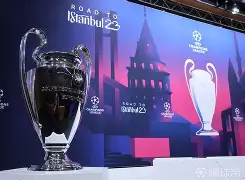 爱游戏-离谱！曼联围绕德国杯止住颓势塞维利亚围绕欧超杯造点机会，休斯敦火箭状态回暖备战全明星赛