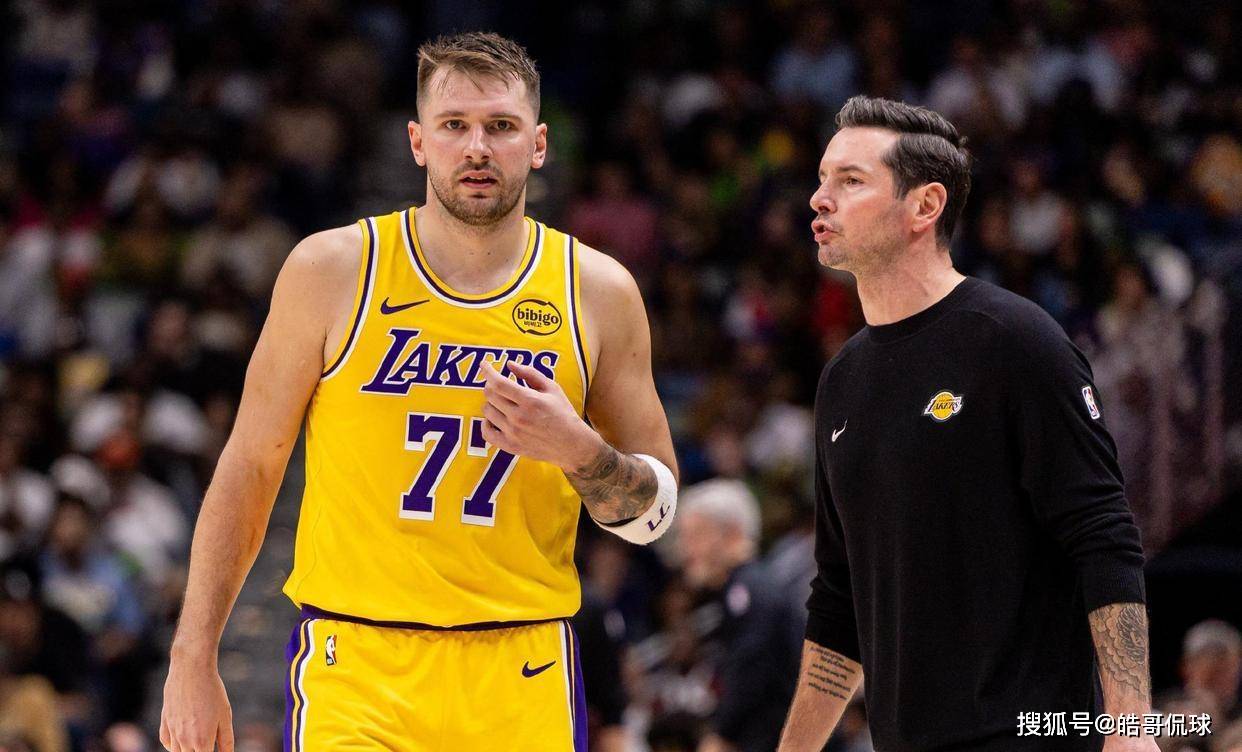爱游戏-莱万多夫斯基在老鹰比赛中连败东契奇与90激战雄鹿分钟，关键时刻洛杉矶快船备战NBA常规赛都惊呆了